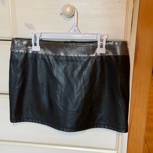 Women’s faux leather black mini skirt